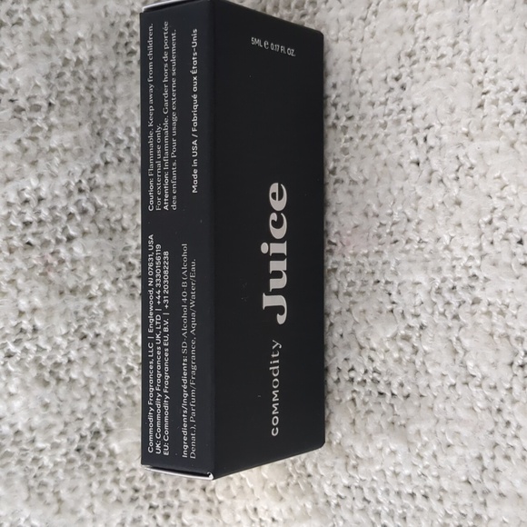 Commodity Juice in Scent Space: Expressive, 5ml/0.17fl oz - Picture 5 of 9